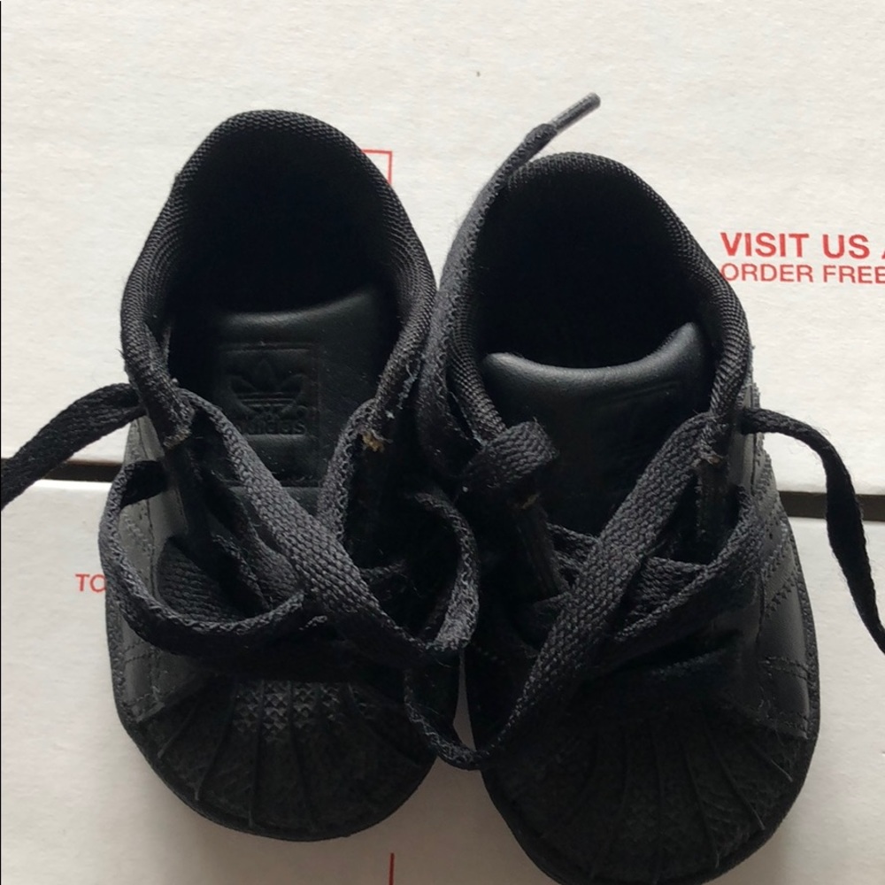 Adidas Shell toe - Picture 2 of 2